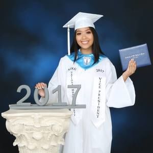 Meet your Posher, Angelika